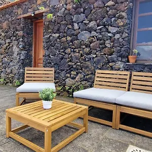 Casamamáclorinda El Hierro Islas Canarias La Frontera