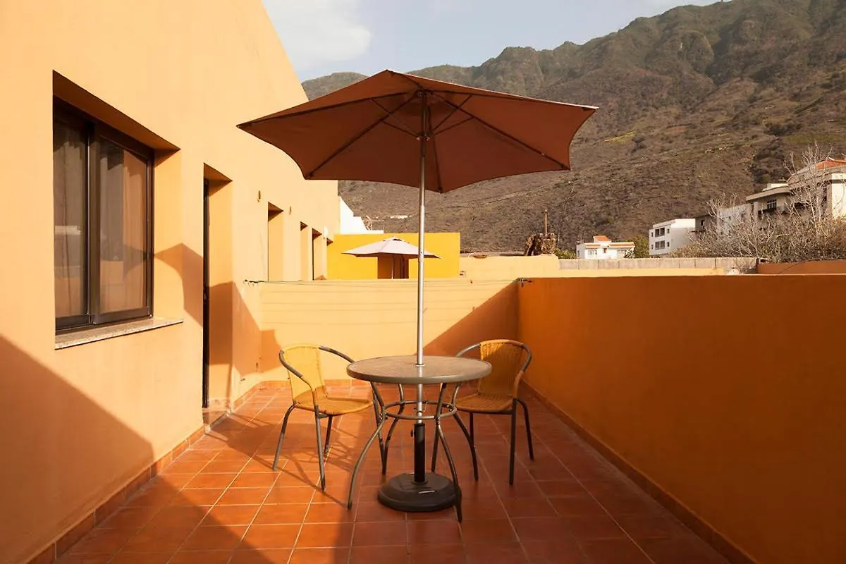 Apt Aguedita 3 Dorm Terraza Y Vistas Al Mar Y La Montana Frontera Apartment
